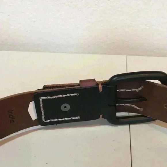 Timberland Pro  Brown Genuine Full Grain Leather Belt with Black Buckle Size 32 - Picture 8 of 8